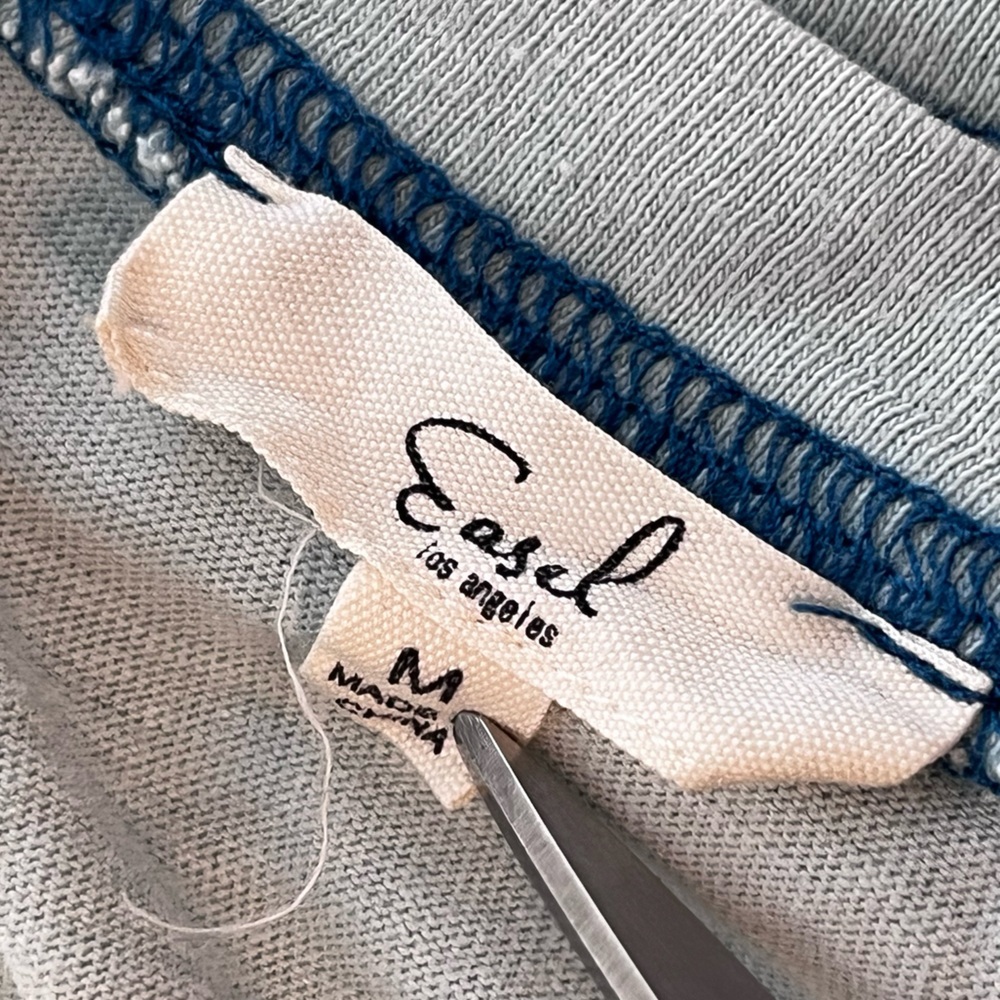 Easel Light Blue Blouse With Patterned Sleeves - image 8